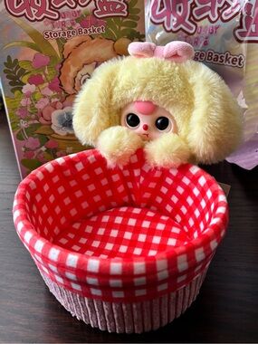 Baby Three Storage Basket Confirmed Puppy IMPERFECT (Spot on basket)